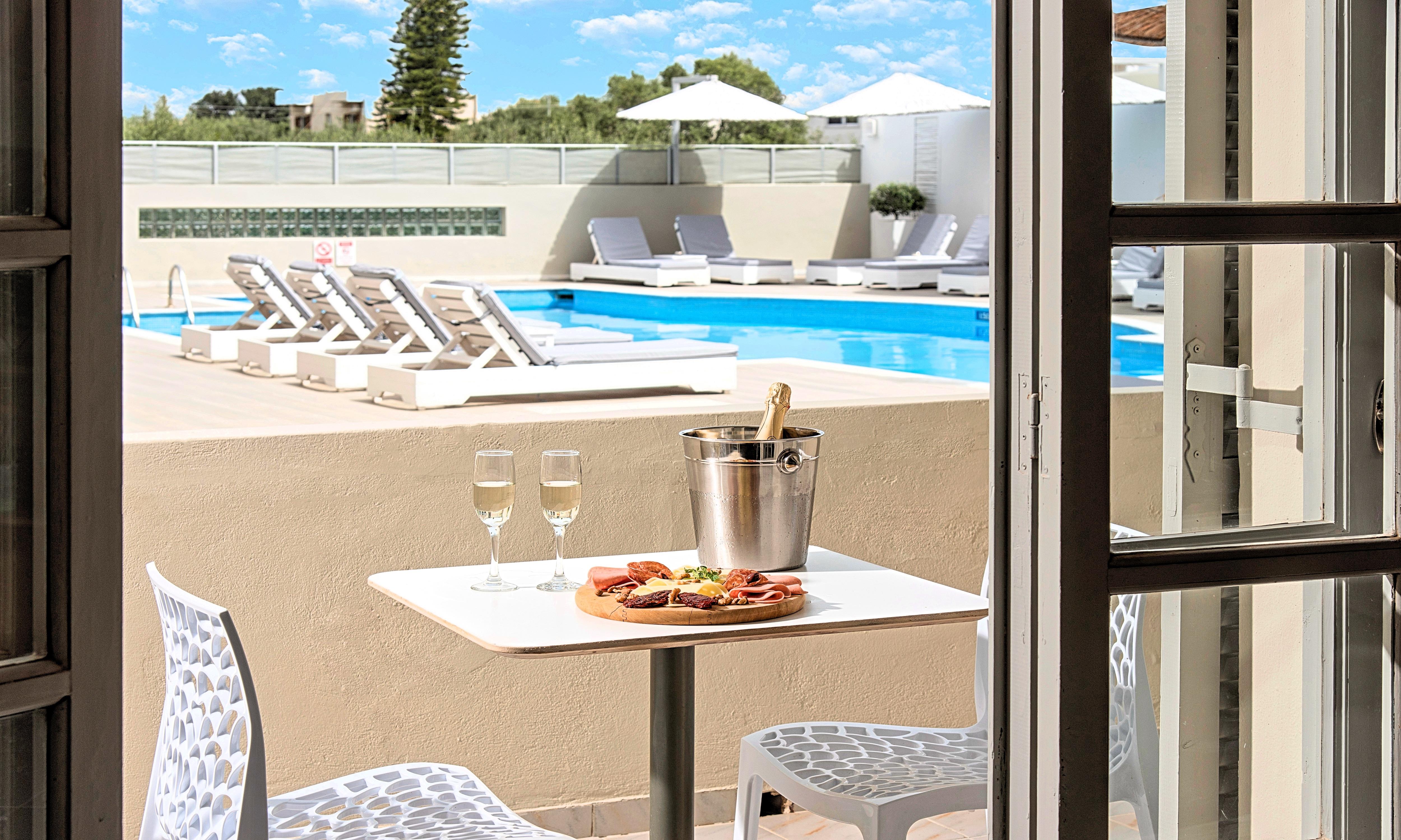 公寓式飯店 Garden Heated Pool