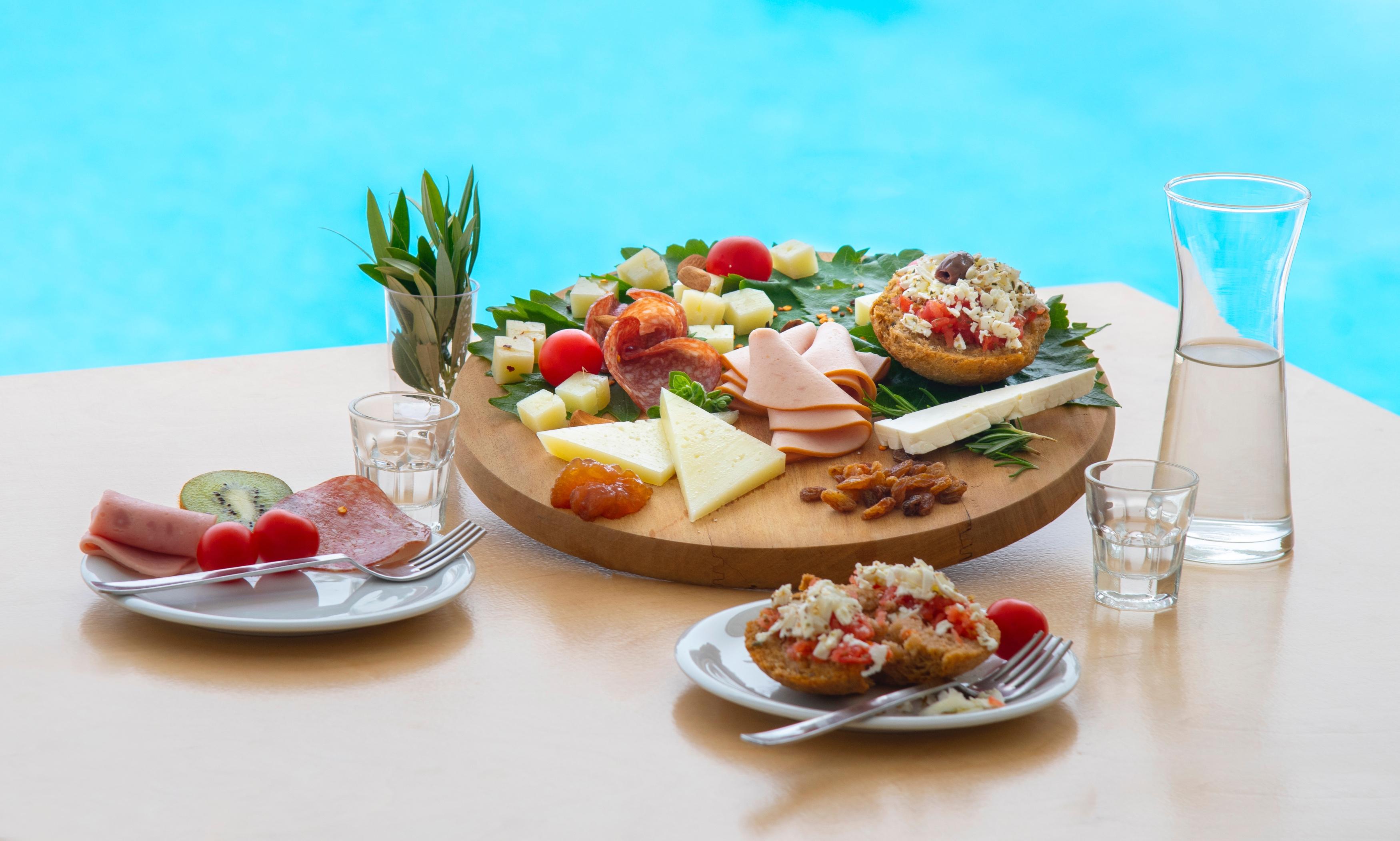 Garden Heated Pool 公寓式飯店 3*