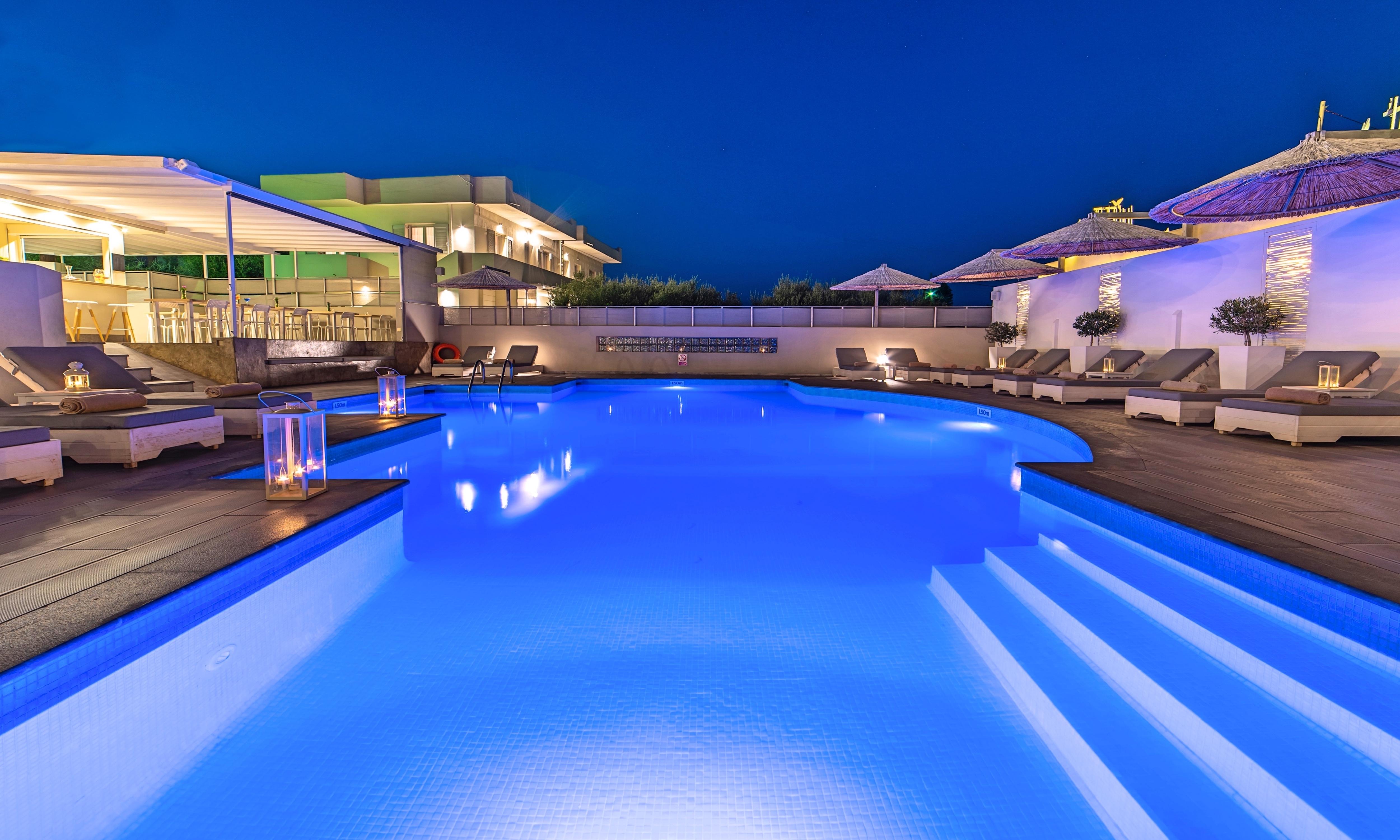 公寓式飯店 Garden Heated Pool 3*